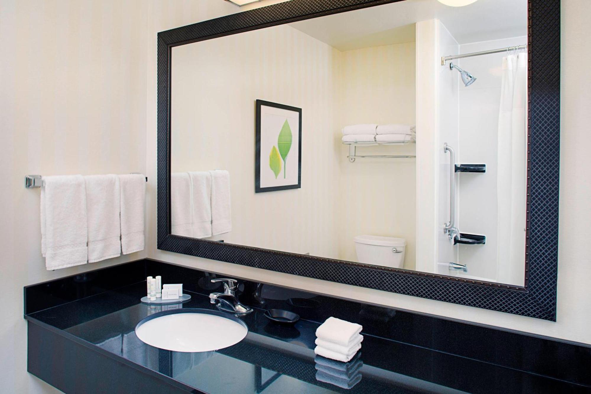 Fairfield Inn & Suites Twentynine Palms - Joshua Tree National Park Экстерьер фото